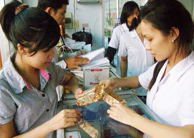 Dùng nhiều thuốc - Hại nhiều hơn lợi 1