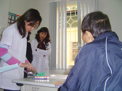 Thực hiện Mục tiêu thiên niên kỷ trong lĩnh vực phòng, chống HIV/AIDS  1