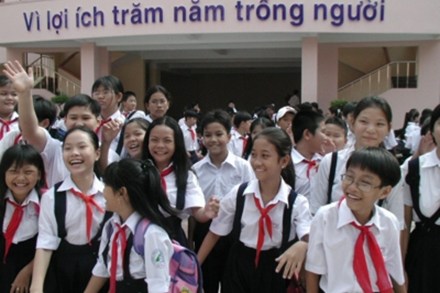 Hà Nội: Xử lý lãnh đạo trường nếu cố tình lạm thu 1 Hà Nội: Xử lý lãnh đạo trường nếu cố tình lạm thu 1