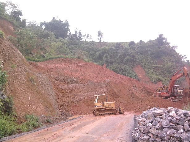 Xử lý cấp bách đoạn Km31-37 Quốc lộ 34 ở Hà Giang  1