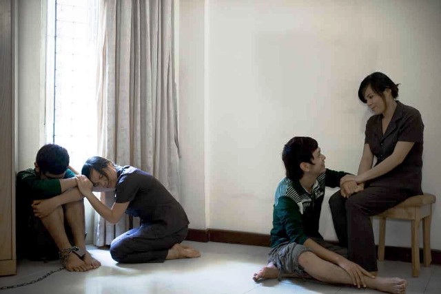 Ai cũng có 1 khuôn mặt, người đồng tính sao phải đeo... mặt nạ? 4