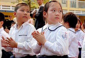 Tết Dương lịch 2013, học sinh nghỉ liền 4 ngày  1