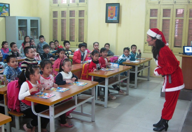 “Sốt xình xịch” dịch vụ ông già Noel tặng quà  3