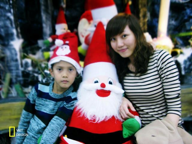 “Sốt xình xịch” dịch vụ ông già Noel tặng quà  2