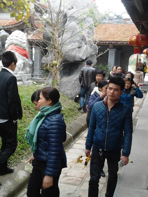 Nô nức đi lễ chùa đầu năm cầu may 6