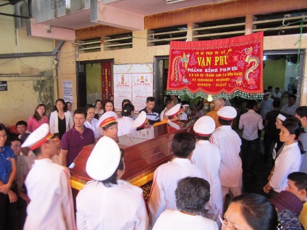 Đại tang ai oán trong chùa Vĩnh Nghiêm 2