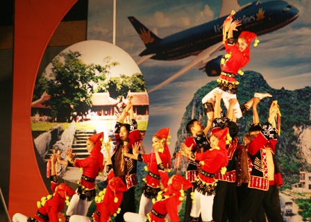 Pháo hoa rợp trời, nơi nơi đón chào năm mới Quý Tỵ 4