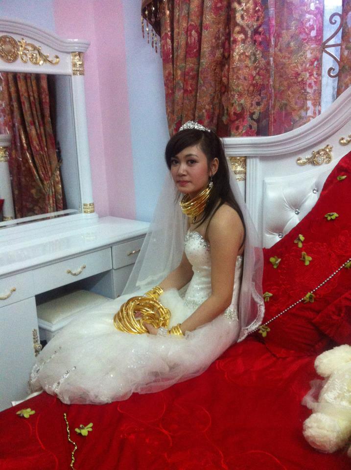"Hoa mắt" vì vàng trong đám cưới ở Lạng Sơn 2