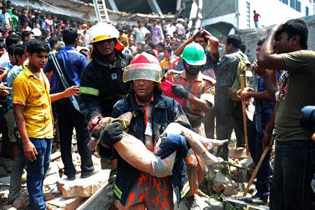 Tòa nhà 8 tầng bất ngờ bị sập tại Bangladesh, 82 người chết 6