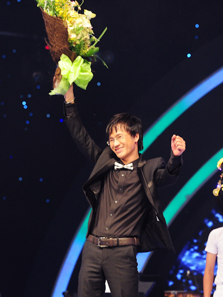 Luật sư tập sự đăng quang Vietnam's Got Talent 2013 2