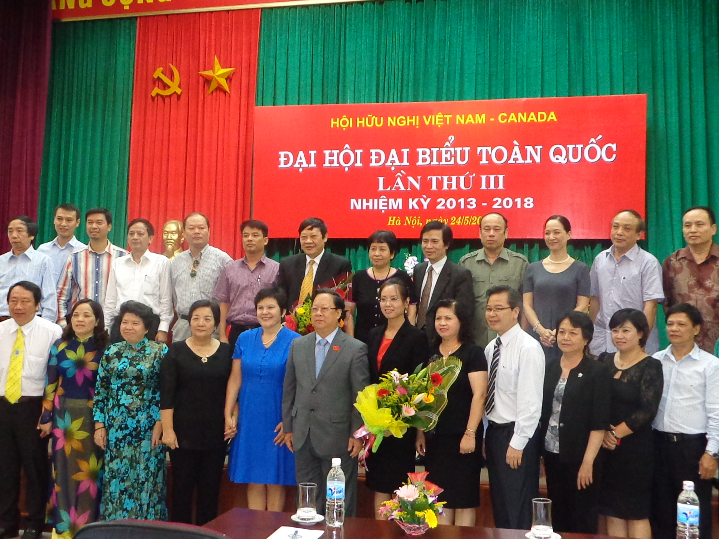 Thứ trưởng Bộ Y tế Nguyễn Viết Tiến được bầu làm Chủ tịch Hội hữu nghị Việt Nam-Canada 1
