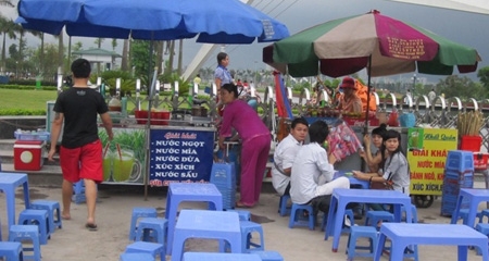Thiên đường giải khát vỉa hè thành ổ nhiễm độc 2 Thiên đường giải khát vỉa hè thành ổ nhiễm độc 2