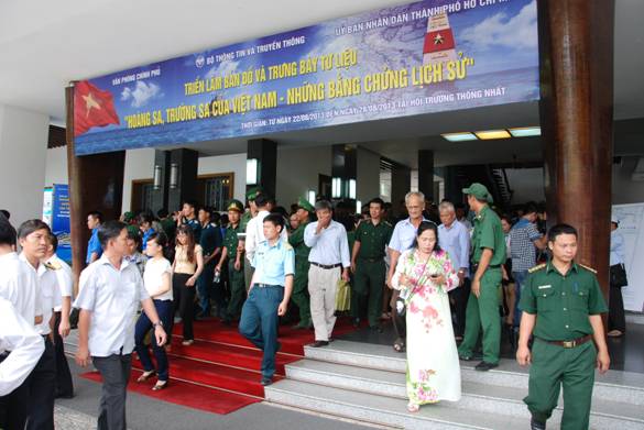 Tự hào và xúc động trước bằng chứng chủ quyền biển đảo Việt Nam  1