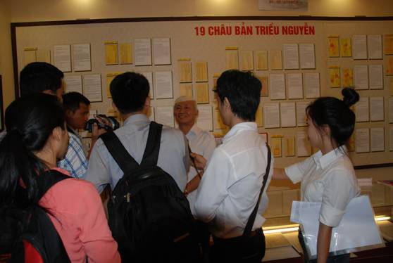 Tự hào và xúc động trước bằng chứng chủ quyền biển đảo Việt Nam  7