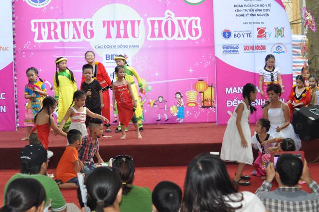 Tết Trung thu đến sớm trong bệnh viện 2