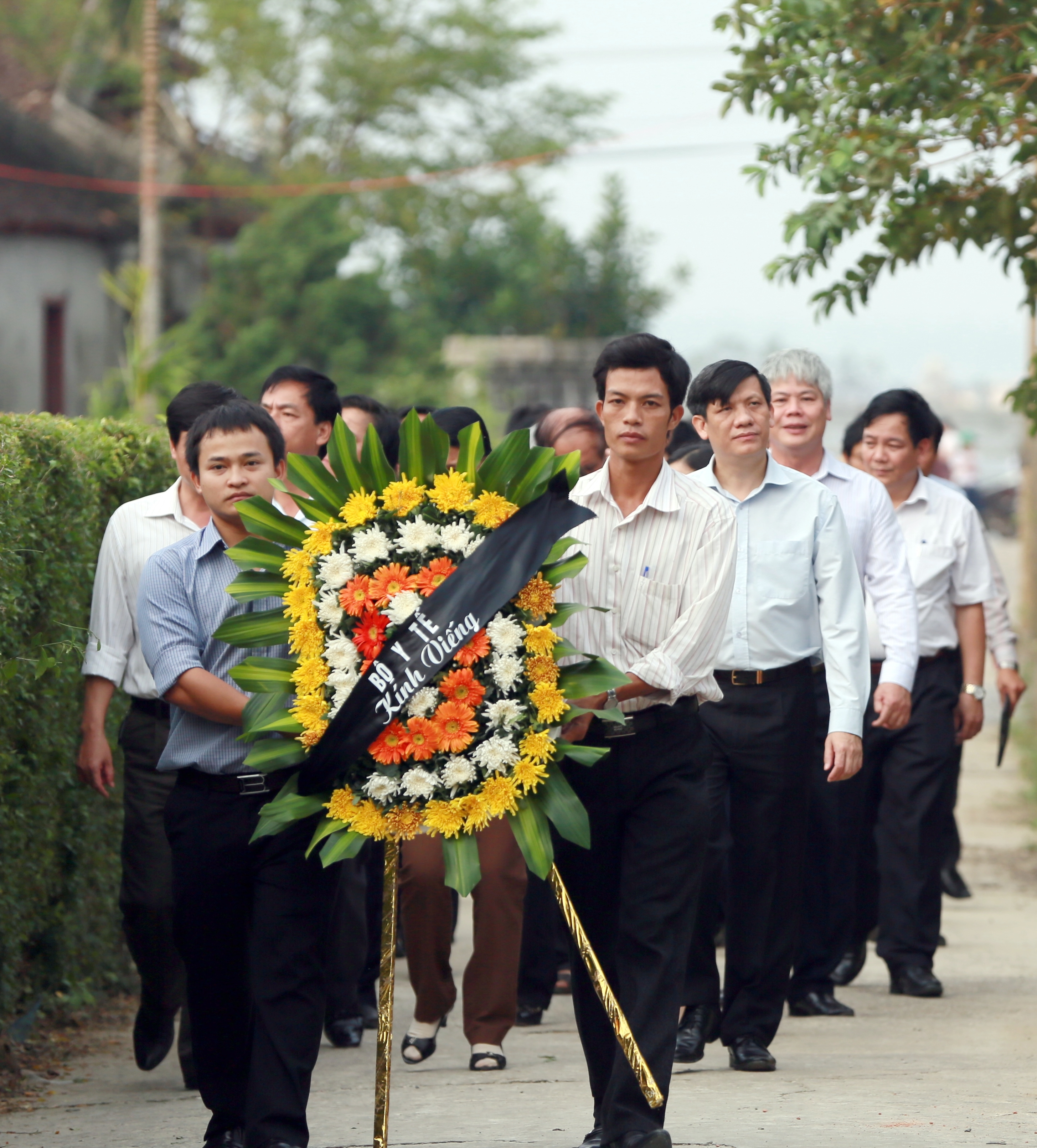  Bộ Y tế làm việc với UBND tỉnh Quảng Bình về công tác y tế phục vụ Lễ tang Đại tướng 1