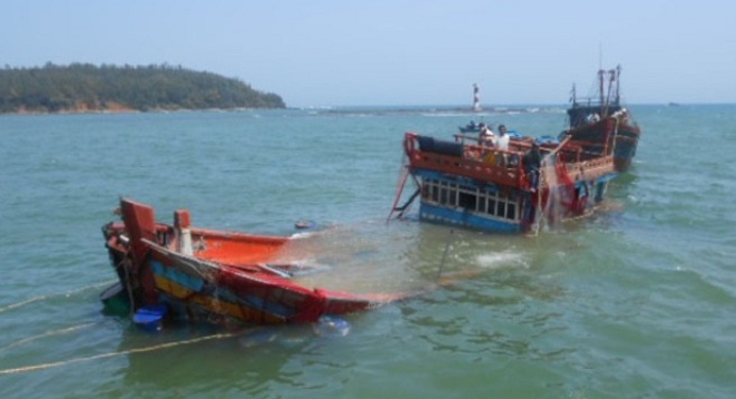 Vụ chìm tàu đã khiến cho 4 thành viên trong một gia đình mất tích (Ảnh minh họa).