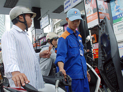 Không giảm giá xăng 1 Không giảm giá xăng 1