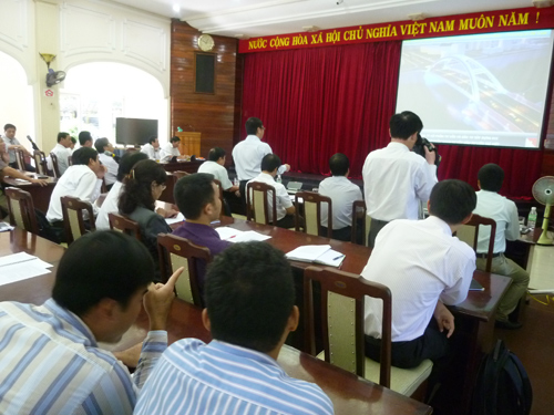 Bí thư Đà Nẵng "khuyên" doanh nghiệp kiện... UBND TP! 1 Bí thư Đà Nẵng "khuyên" doanh nghiệp kiện... UBND TP! 1