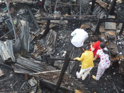 Cháy dữ dội ở Châu Đốc, 12 căn nhà ra tro 9