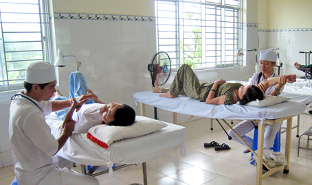 Tiếp tục rà soát danh mục bệnh, tật liên quan đến chất độc hóa học 1