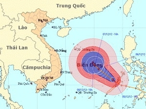Bão Bopha chỉ còn cách Trường Sa khoảng 300km 1 Bão Bopha chỉ còn cách Trường Sa khoảng 300km 1