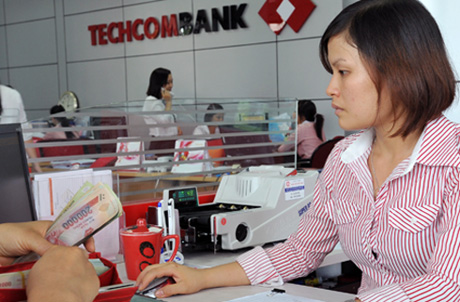 Sếp Techcombank viết tâm thư cắt thưởng Tết 2