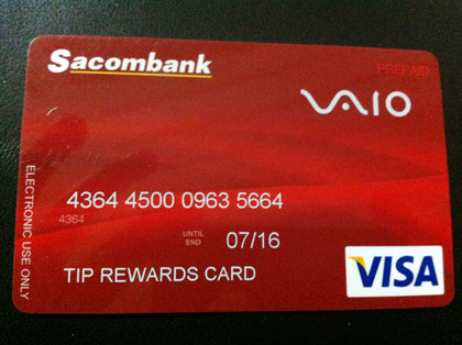Thẻ visa quà tặng của Sony và Sacombank 'hành' khách? 1 Thẻ visa quà tặng của Sony và Sacombank 'hành' khách? 1