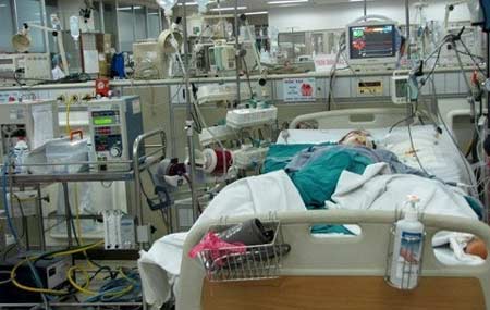 Cô gái thoát chết hy hữu sau 12 giờ tim ngừng đập 2 Cô gái thoát chết hy hữu sau 12 giờ tim ngừng đập 2