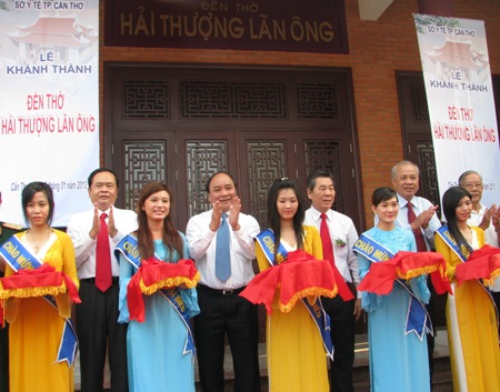 Khánh thành đền thờ Hải Thượng Lãn Ông 1