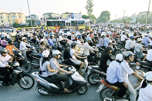 Phí đường bộ xe máy: Chưa biết khi nào thu?  1