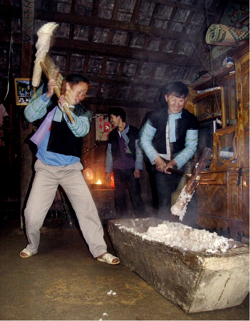 Rộn ràng Tết mọi miền 1
