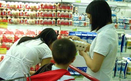 Sữa “âm thầm” tăng giá 1 Sữa “âm thầm” tăng giá 1