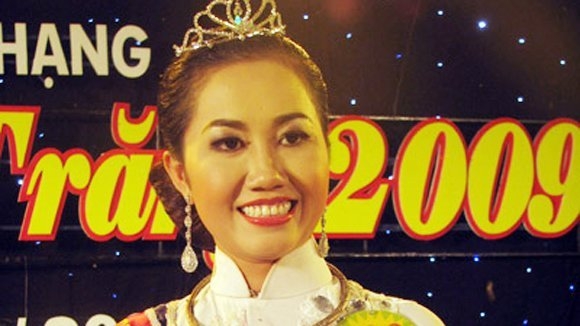 Lộ diện thêm nhiều “chân dài” trong đường dây hoa hậu bán dâm 1 Lộ diện thêm nhiều “chân dài” trong đường dây hoa hậu bán dâm 1