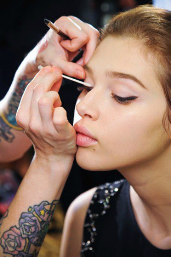 Lạ lẫm với đôi mắt mèo 4