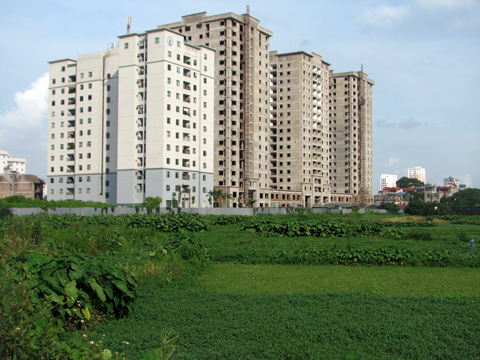 Nửa triệu căn hộ ở Hà Nội chưa có sổ đỏ  1