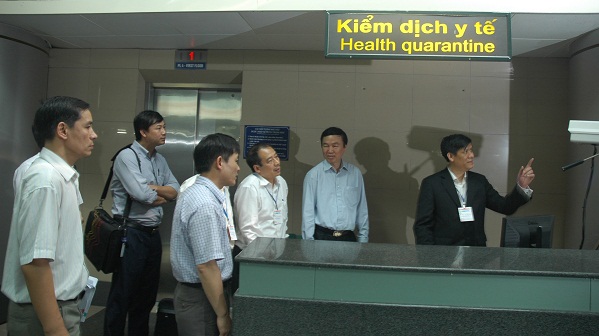 Giám sát chặt người nhập khẩu phòng chống cúm H7N9 1