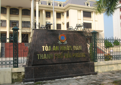 Hôm nay (2/4) xét xử anh em ông Đoàn Văn Vươn 1