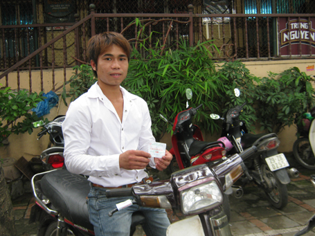 Sửng sốt điểm trông xe 2.000 đồng trong ngày lễ tại thủ đô 4
