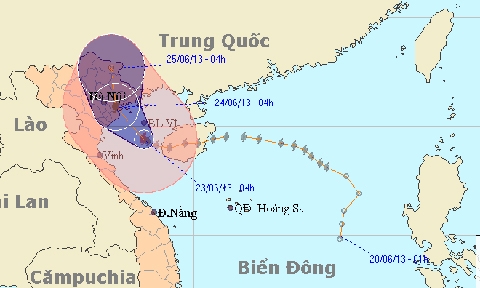 Bão số 2 gây mưa lớn nhiều nơi, miền Trung lũ lên 1