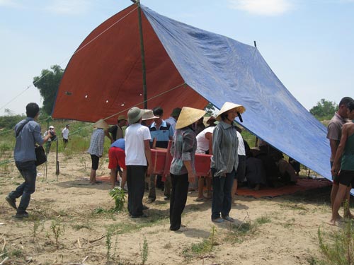 Đi chăn trâu tắm sông, 2 trẻ chết đuối 1
