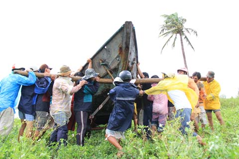 Bí thư Thành ủy Đà Nẵng: 'Cần cẩu làm chết dân, từng anh một phải từ chức'  1