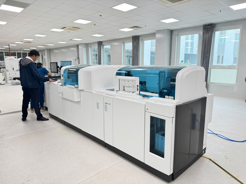 Đến Ninh Bình khám bác sĩ Bạch Mai, Việt Đức (P1): Trước ngày khánh thành- Ảnh 4.