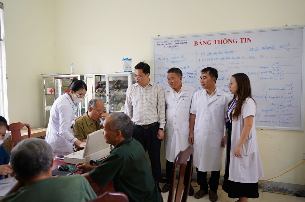 Nhịp cầu 65 năm Báo Sức khỏe và Đời sống: Từ trang báo đến mùa xuân trên rẻo cao - Ảnh 10.