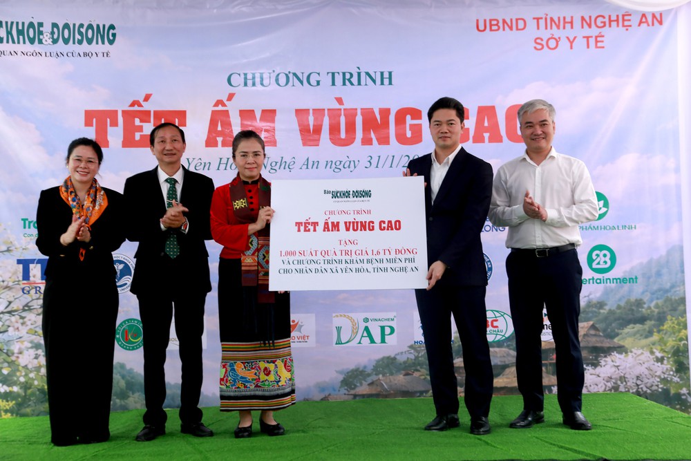 Nhịp cầu 65 năm Báo Sức khỏe và Đời sống: Từ trang báo đến mùa xuân trên rẻo cao - Ảnh 18.