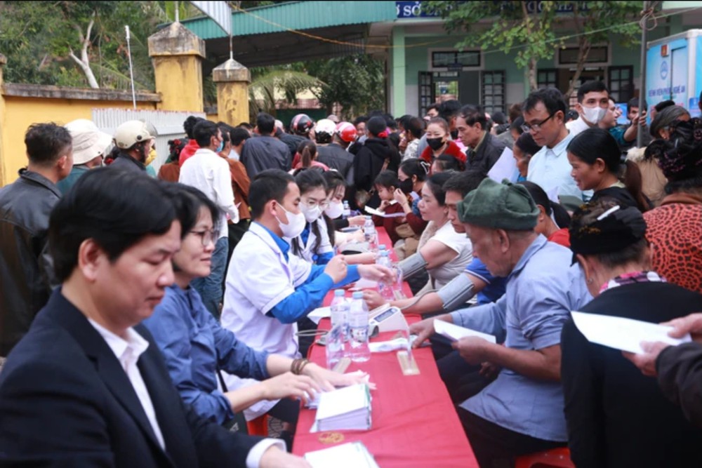 Nhịp cầu 65 năm Báo Sức khỏe và Đời sống: Từ trang báo đến mùa xuân trên rẻo cao - Ảnh 14.