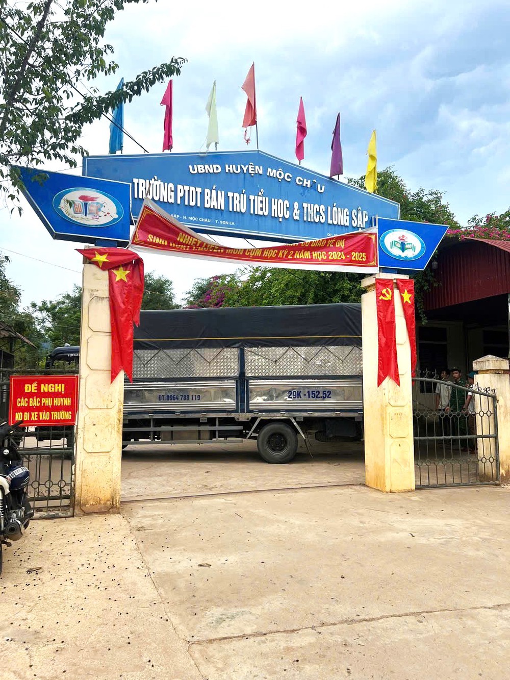Nữ bác sĩ quân y đi qua chiến tranh, không nghỉ sau tuổi hưu- Ảnh 13.