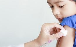 Trẻ em không được tiêm vaccine COVID-19 có đáng lo trước đại dịch?