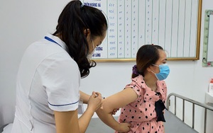 Có thể tiêm vaccine COVID-19 gần với mũi tiêm uốn ván trong thai kỳ không?