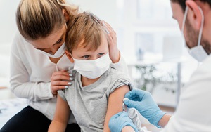 Tiêm vaccine COVID-19 cho trẻ từ 5 đến dưới 12 tuổi - Những điều cha mẹ cần biết